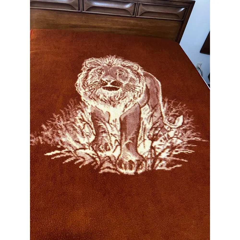 Vintage Lion Reversible Large Throw Blanket Made in Israel Rust Brown Cream RARE